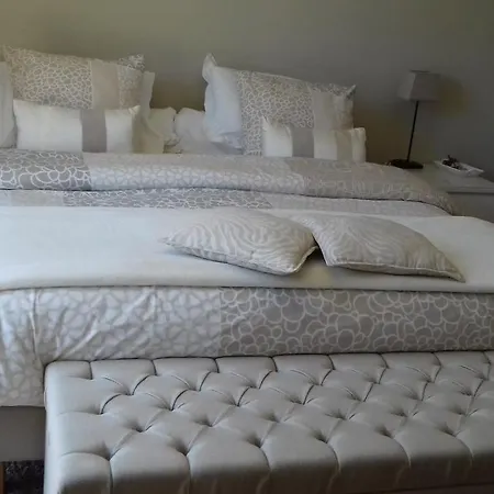 La Mathilde Bed & Breakfast