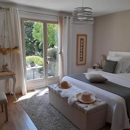 La Mathilde Bed and Breakfast 4*